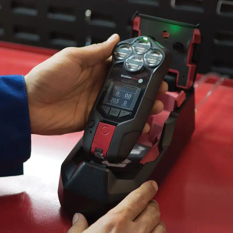 Showing G7 dock in use