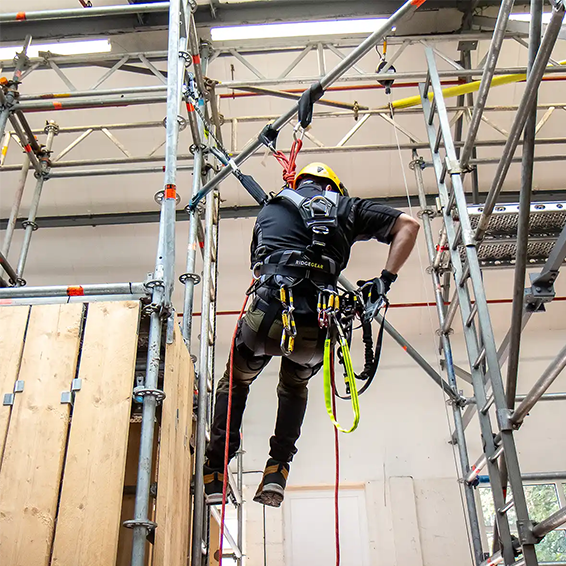 RGH17 Premium Rope Access 5pt Harness in use